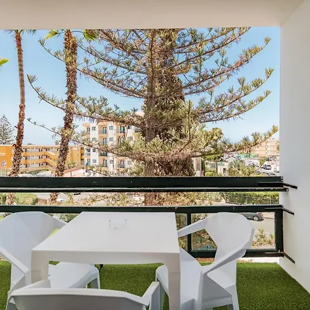 Roca - Playa del Inglés