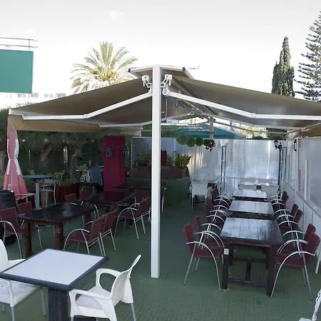 Aparthotel Roca -