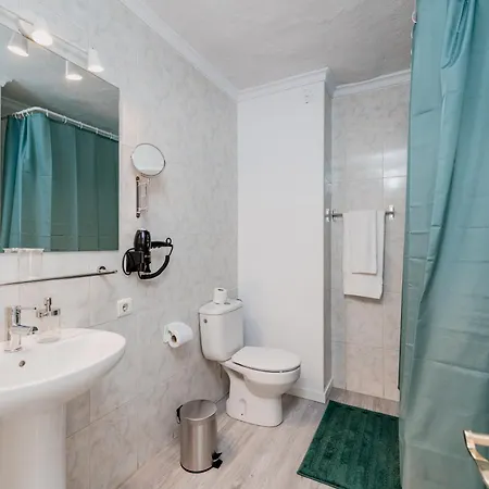 Aparthotel Roca -