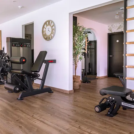Roca - Aparthotel 2*