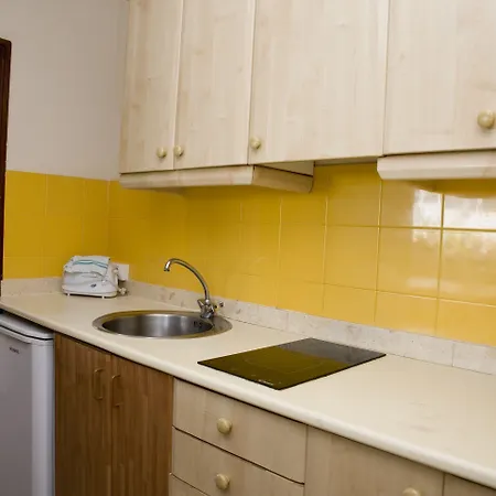 Apartmanhotel Roca By Folias -